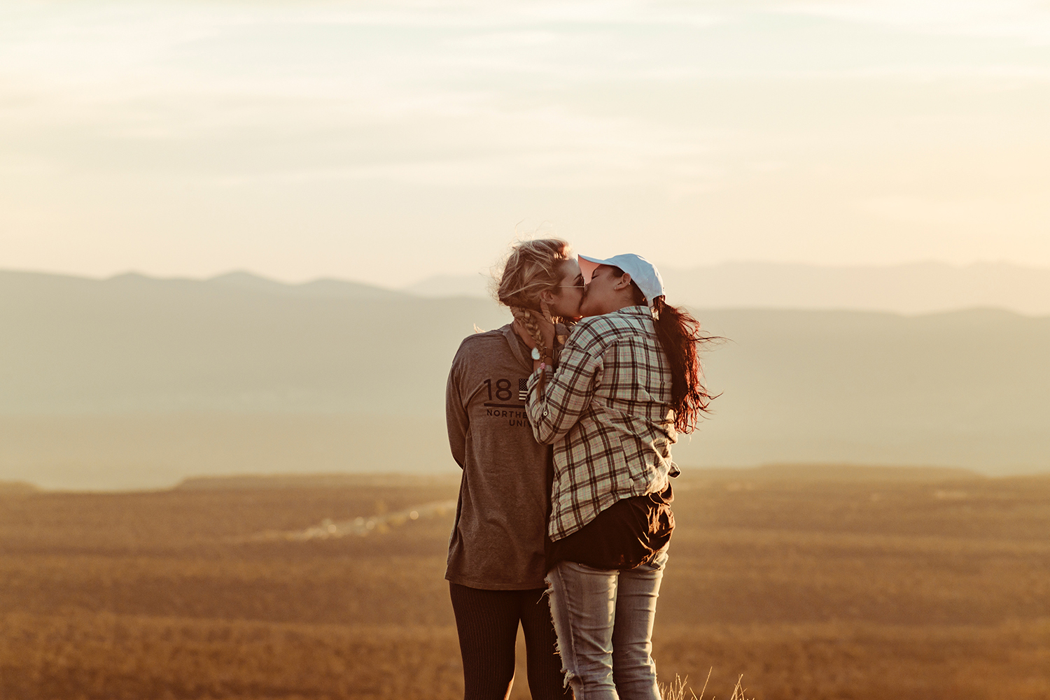 Advantages of a Delayed Honeymoon
